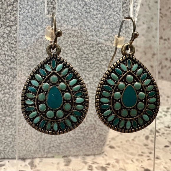 Jewelry Lot in copper/gold tone with turquoise patina - Picture 11 of 12